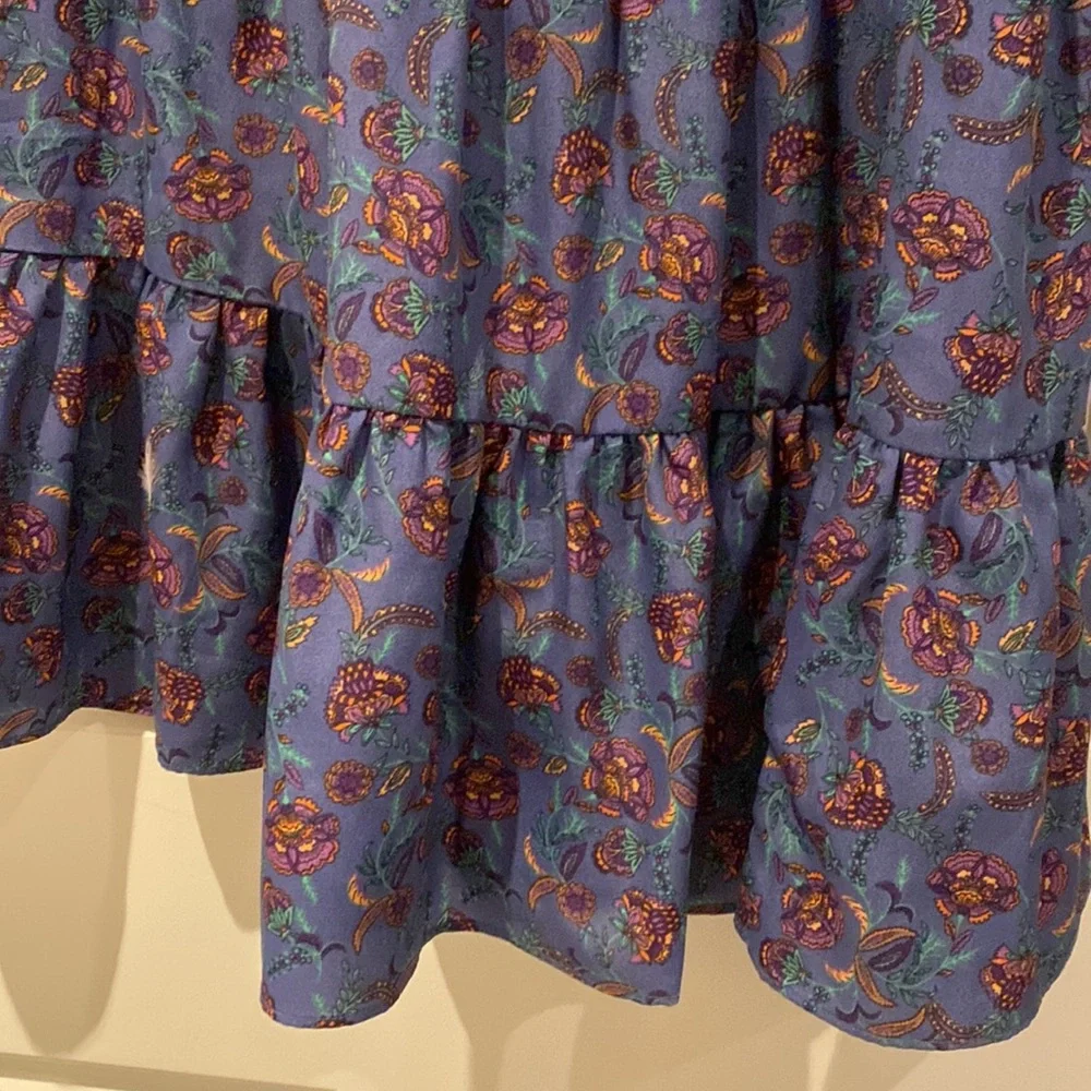 GAP Ruffle Hem Dress - Picture 4 of 5